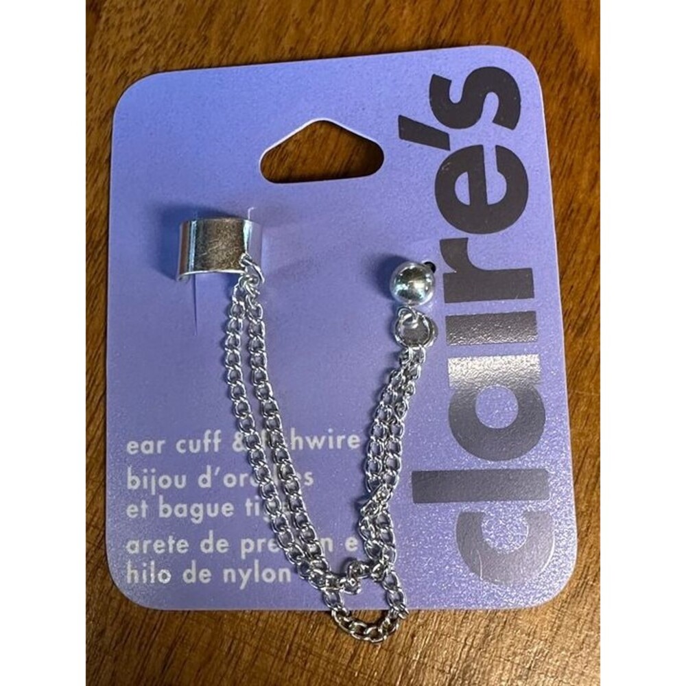 Claire's Silver Ear Cuff and Fishwire Chain Earring Set NWT New Jewelry Gift